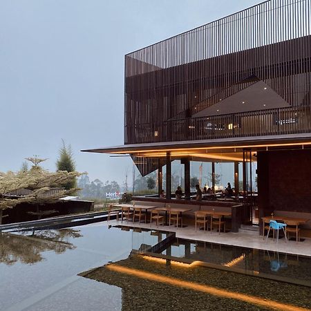 Sunsetfalls Gardens And Resort Magelang Exterior foto
